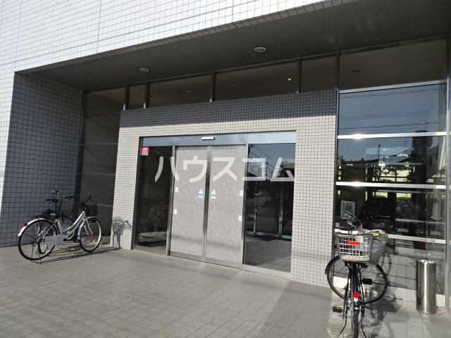 29/30 エントランス