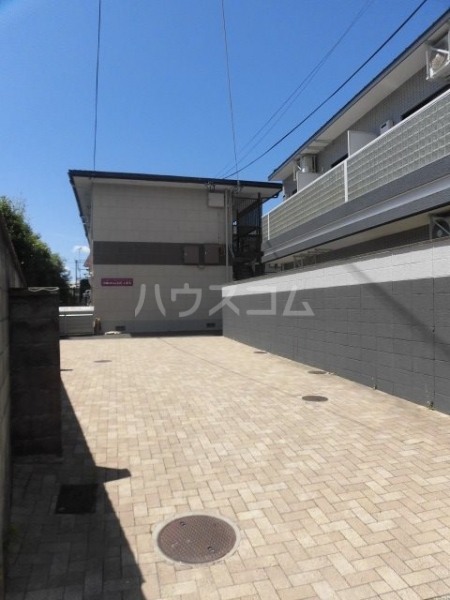 20/25 エントランス