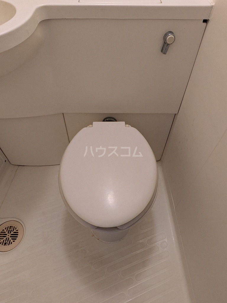 13/30 トイレ
