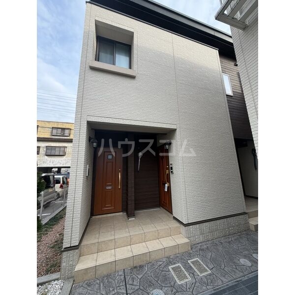 3/5 玄関