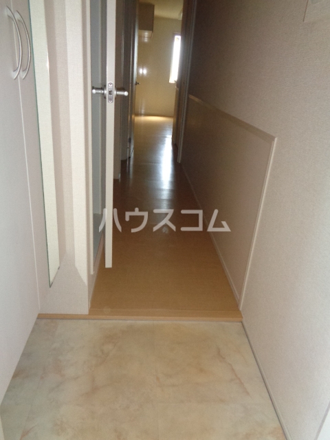 17/30 玄関