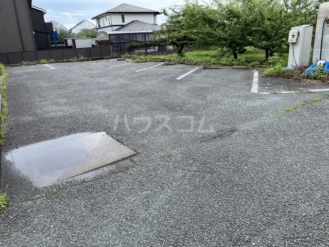 20/22 駐車場