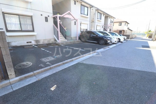15/16 駐車場