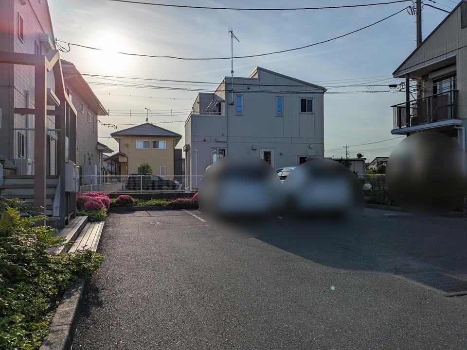 28/30 駐車場