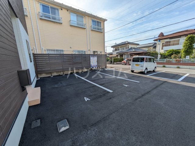 2/3 駐車場