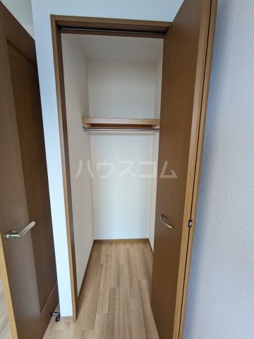 13/30 収納
