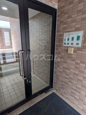 3/5 エントランス