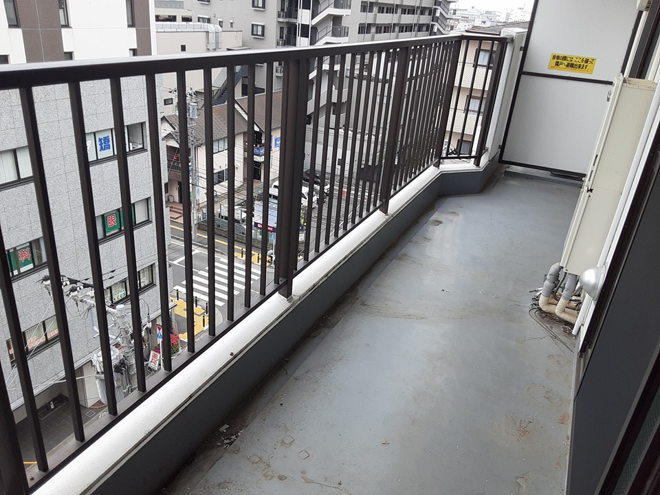 19/30 バルコニー