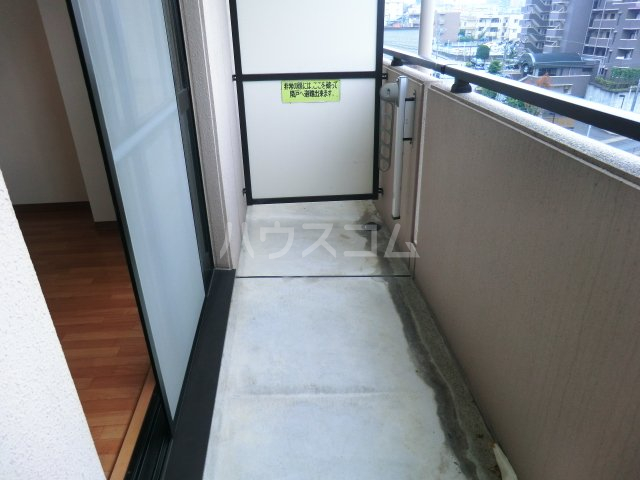 17/28 バルコニー