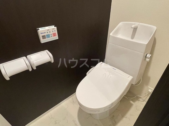 14/25 トイレ