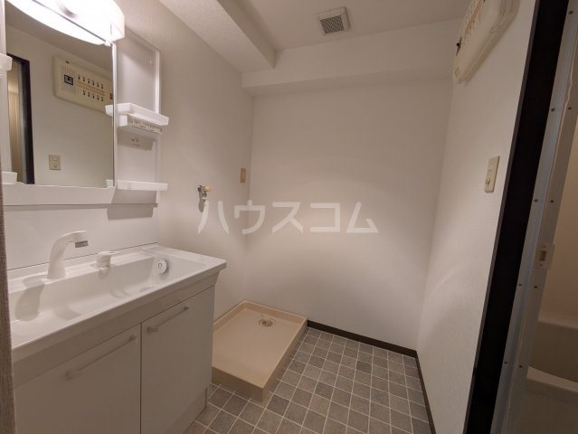 18/30 洗面