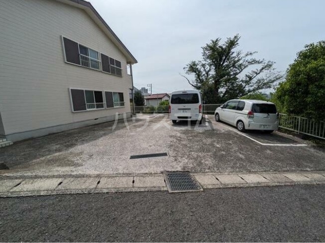 2/8 駐車場