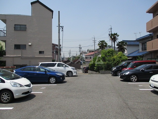 24/30 駐車場