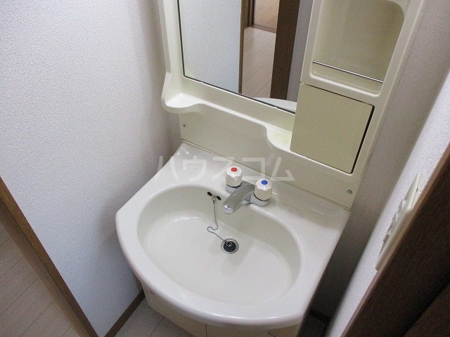 13/30 洗面