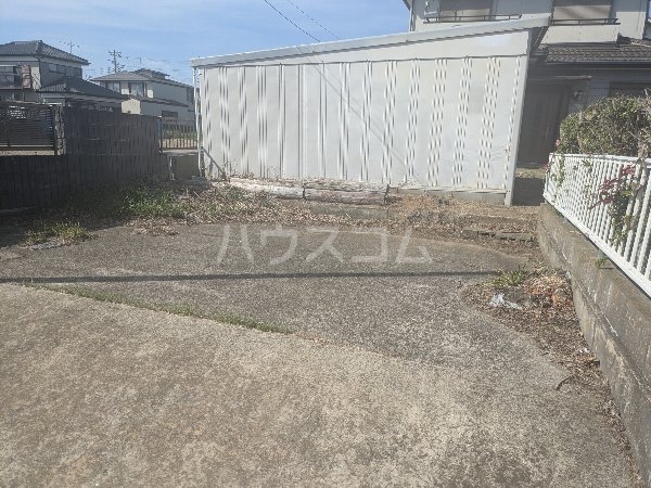 25/29 駐車場