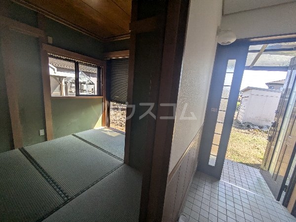 24/29 エントランス