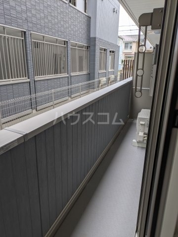 20/30 バルコニー