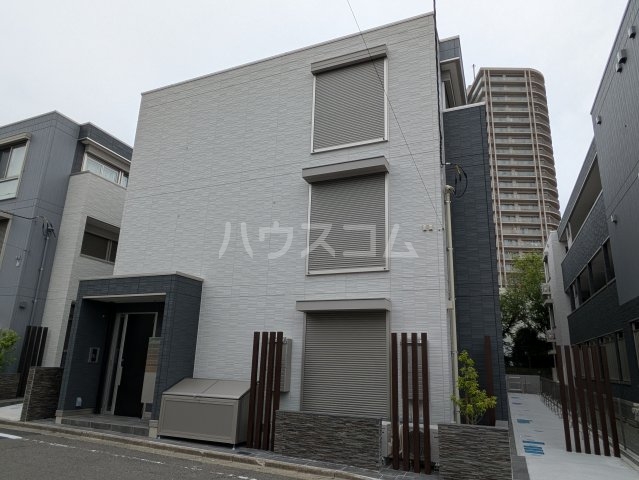 2/30 外観
