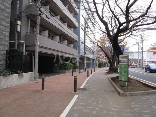 22/26 駐車場