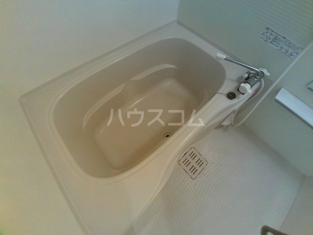 13/30 浴室