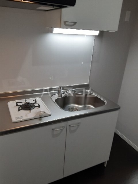 13/30 キッチン