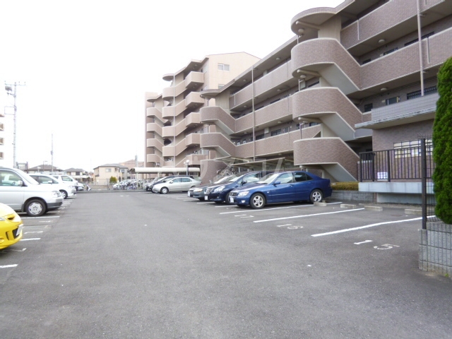 11/11 駐車場