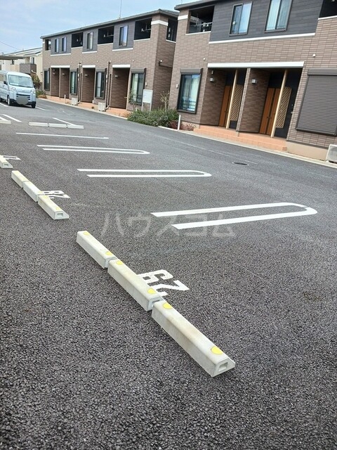 16/26 駐車場