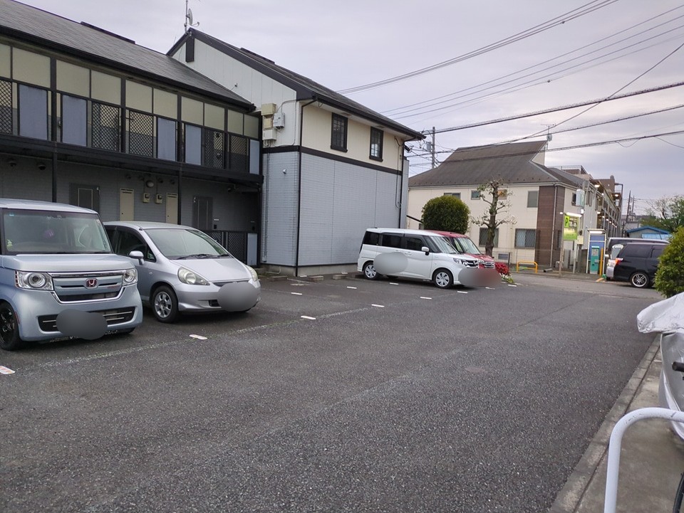16/26 駐車場