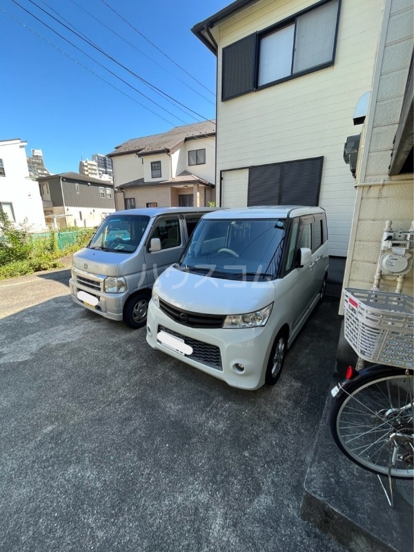 15/21 駐車場