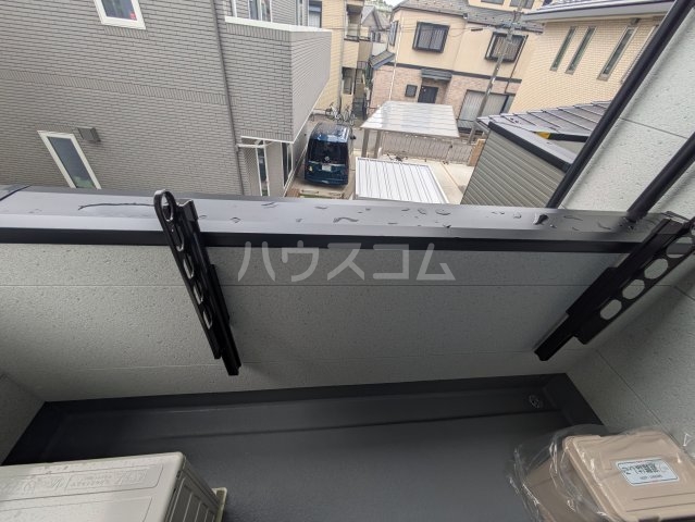 20/30 バルコニー