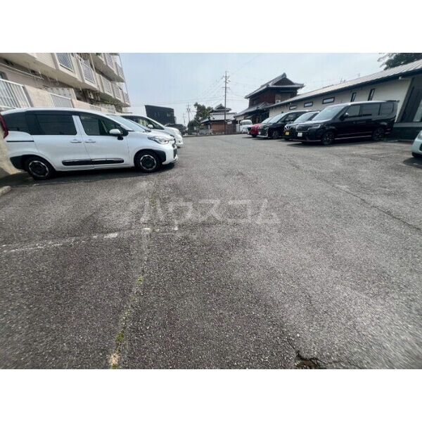 7/8 駐車場
