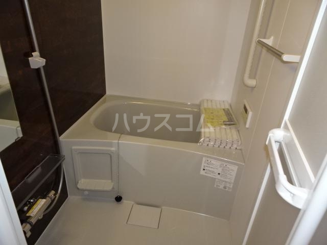 14/30 浴室
