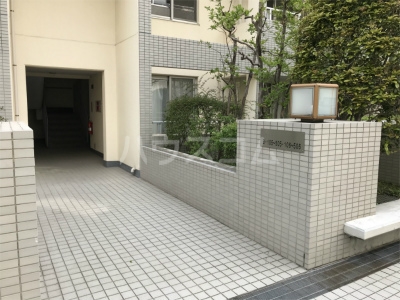 2/6 エントランス