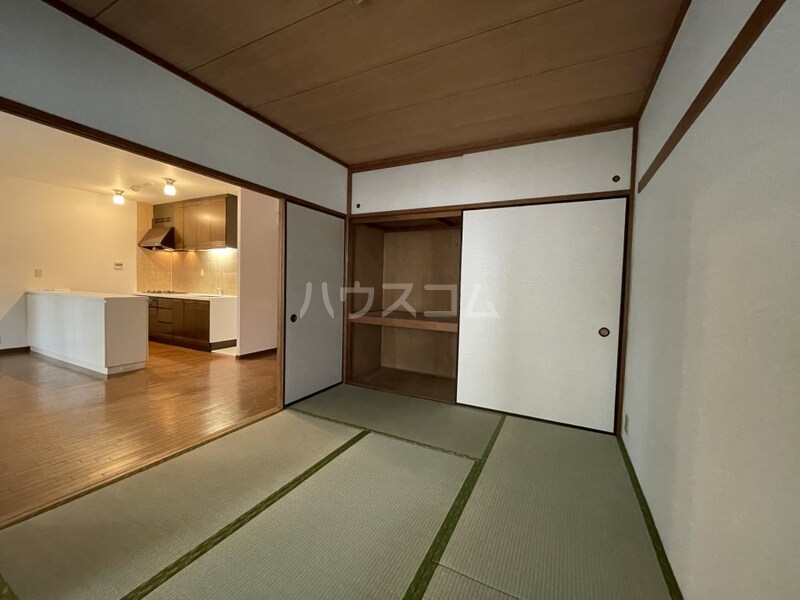 寝室