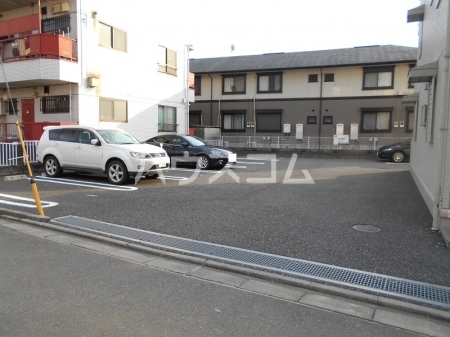 24/28 駐車場