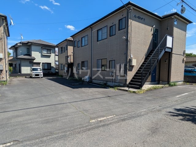 25/30 駐車場