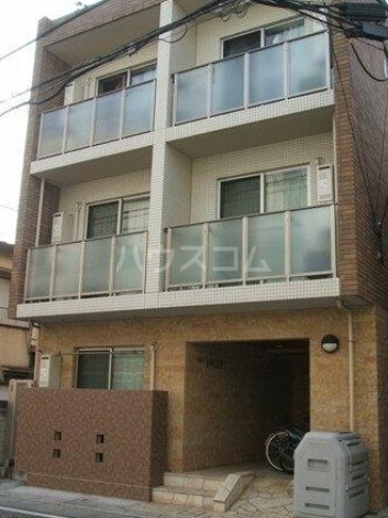 2/4 外観