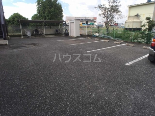 3/7 駐車場