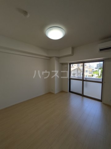 4/19 寝室