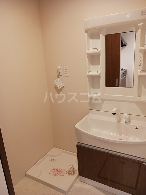 18/30 洗面
