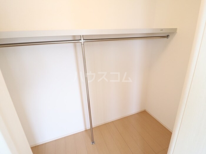 13/30 収納