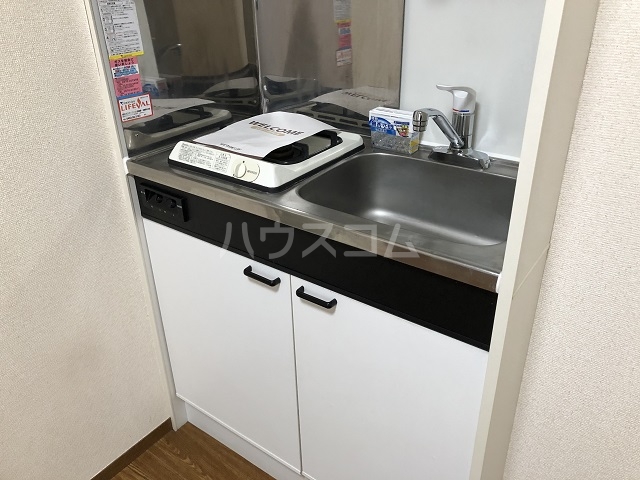 16/27 キッチン