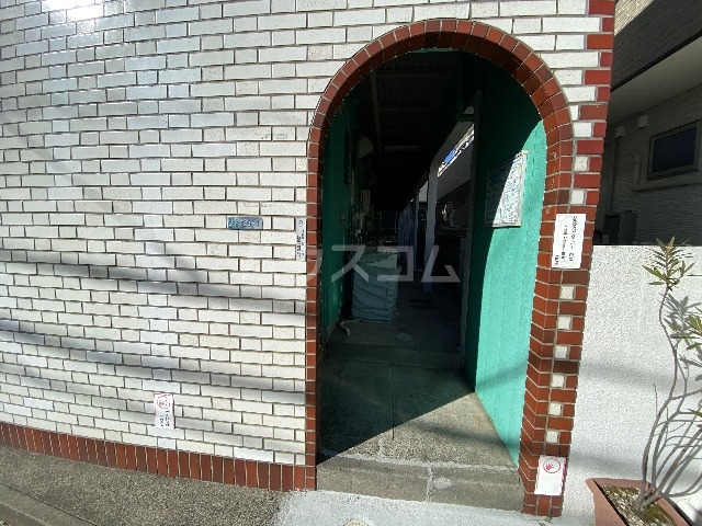 2/10 エントランス