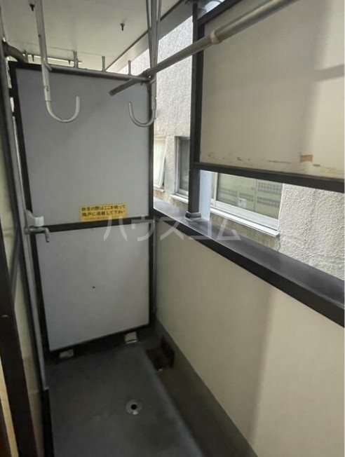 13/17 バルコニー