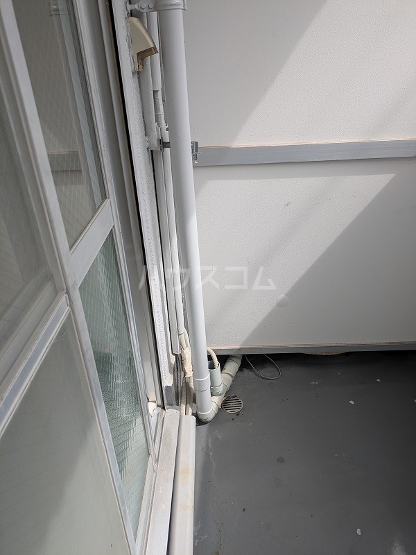 23/30 バルコニー