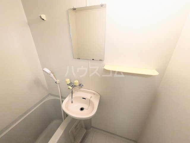 13/30 洗面