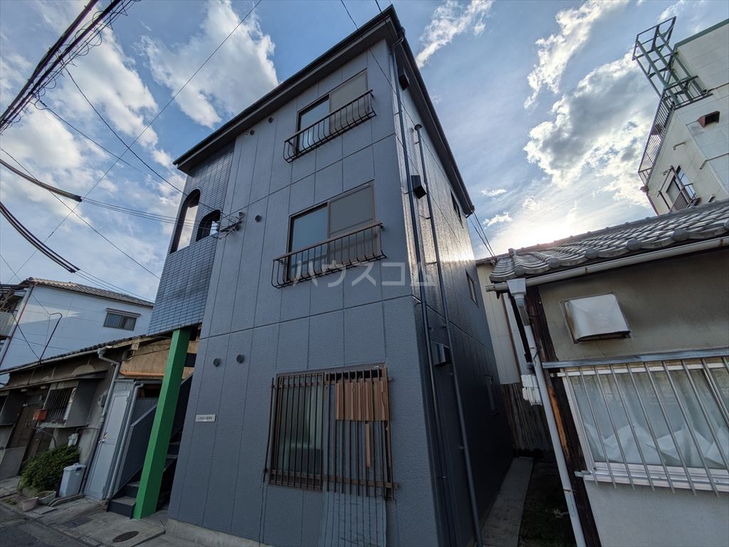 2/30 外観