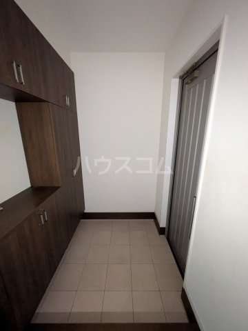 13/30 玄関