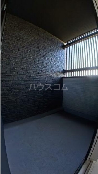 16/26 エントランス