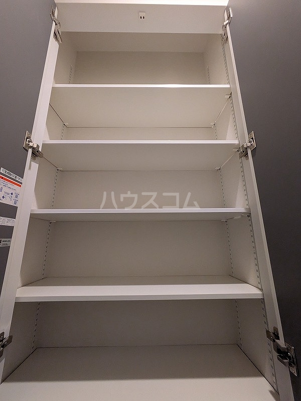 13/30 収納